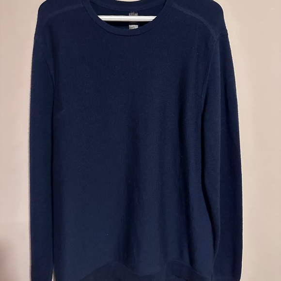 Lululemon Alpine Air Crew - Picture 1 of 2